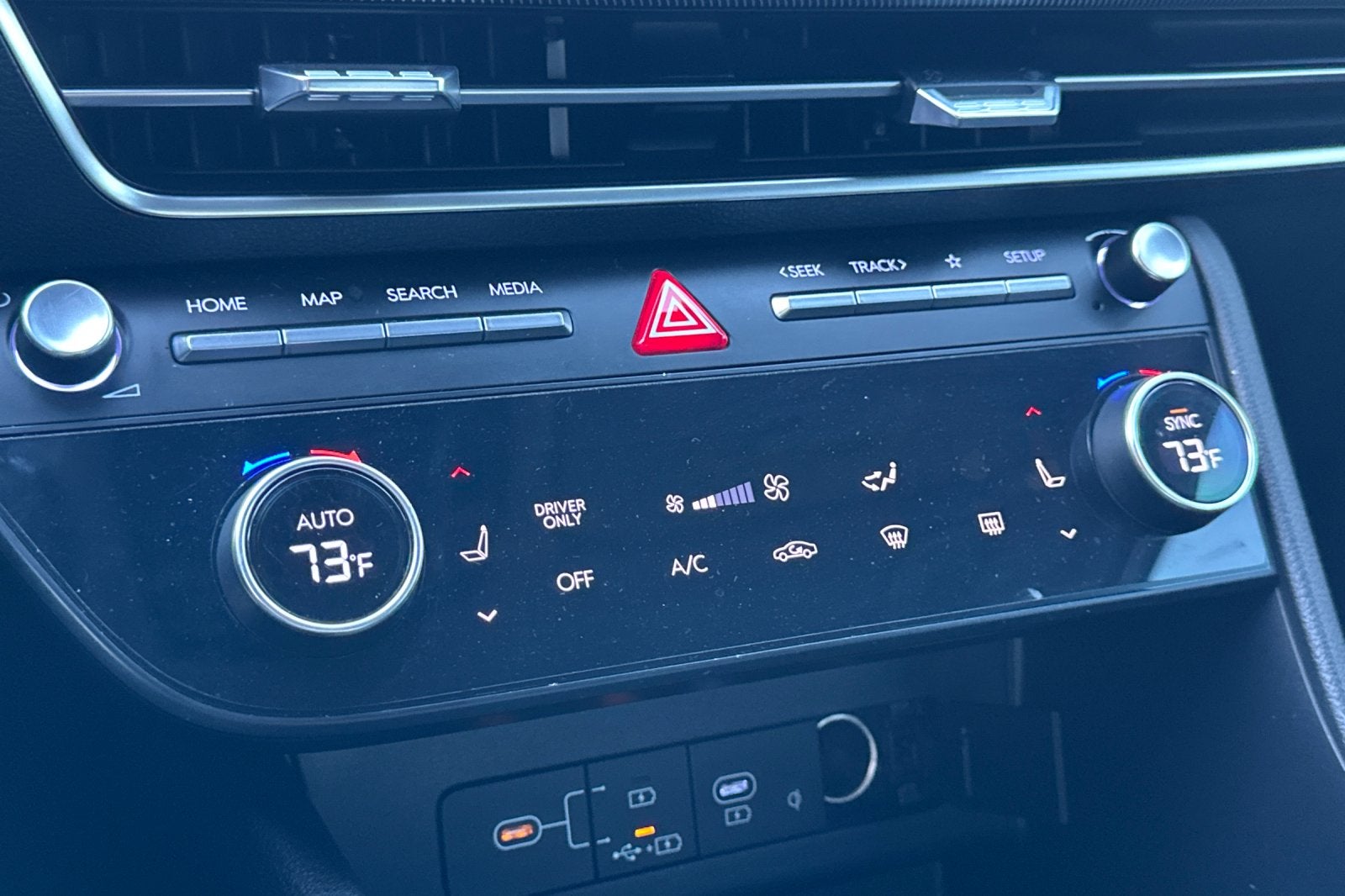 2024 Hyundai SONATA HYBRID SEL