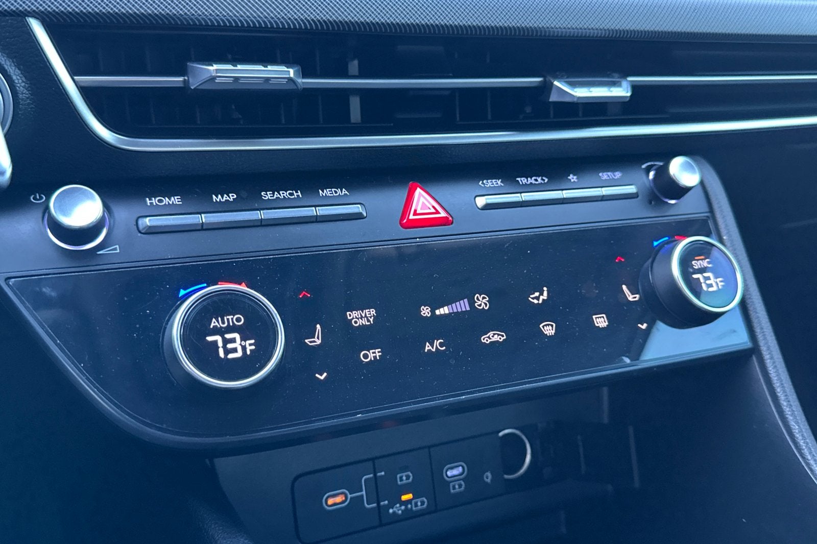 2024 Hyundai SONATA HYBRID SEL