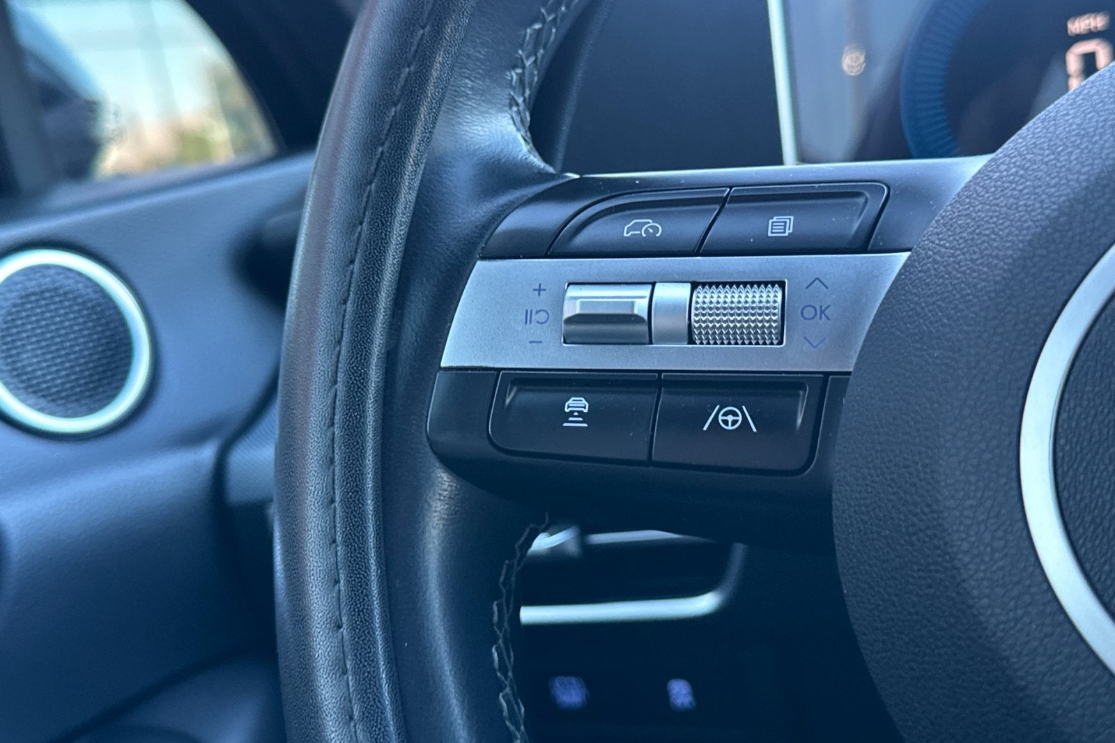 2024 Hyundai SONATA HYBRID SEL
