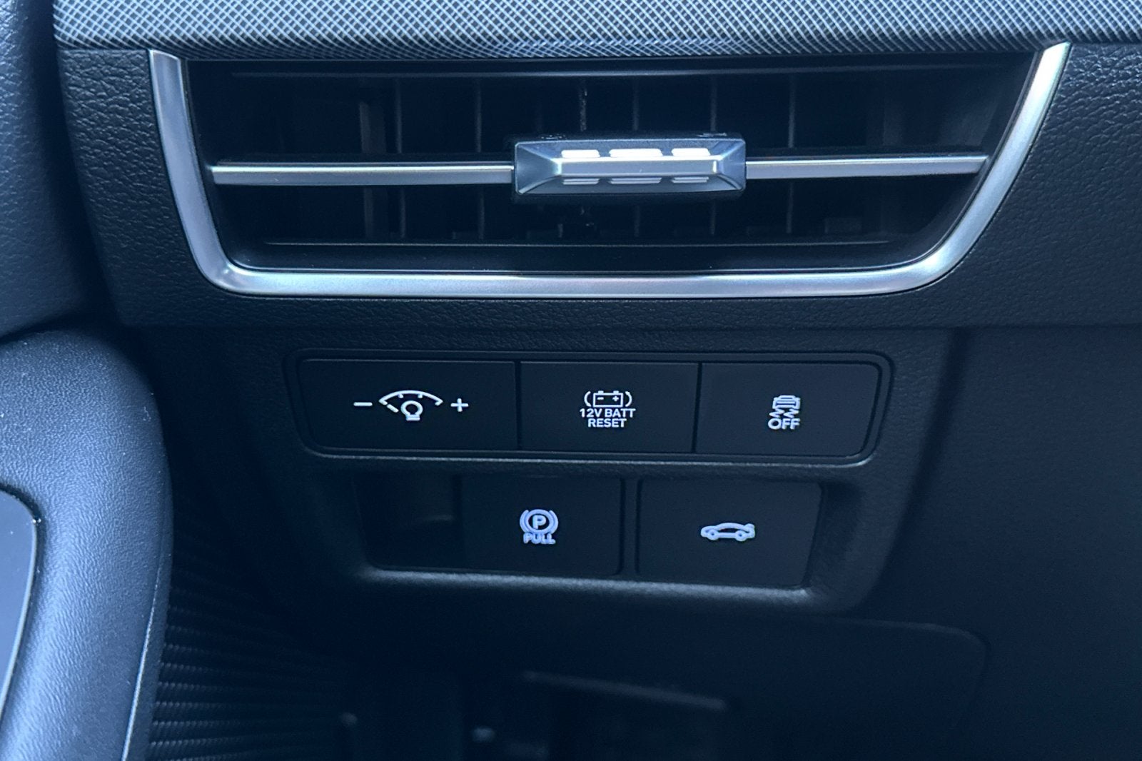 2024 Hyundai SONATA HYBRID SEL