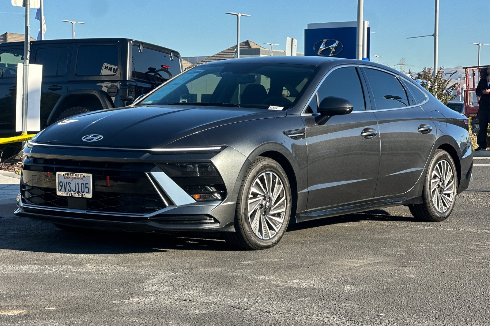 2024 Hyundai SONATA HYBRID SEL