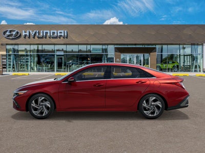 2025 Hyundai ELANTRA Limited