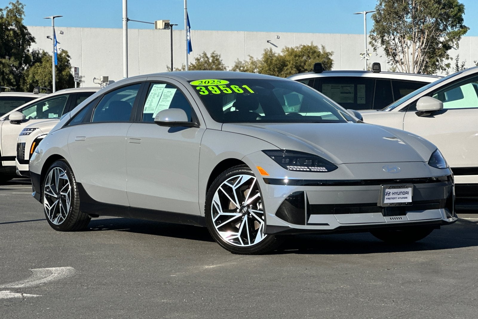 2025 Hyundai IONIQ 6 SEL