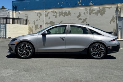 2024 Hyundai IONIQ 6 SEL