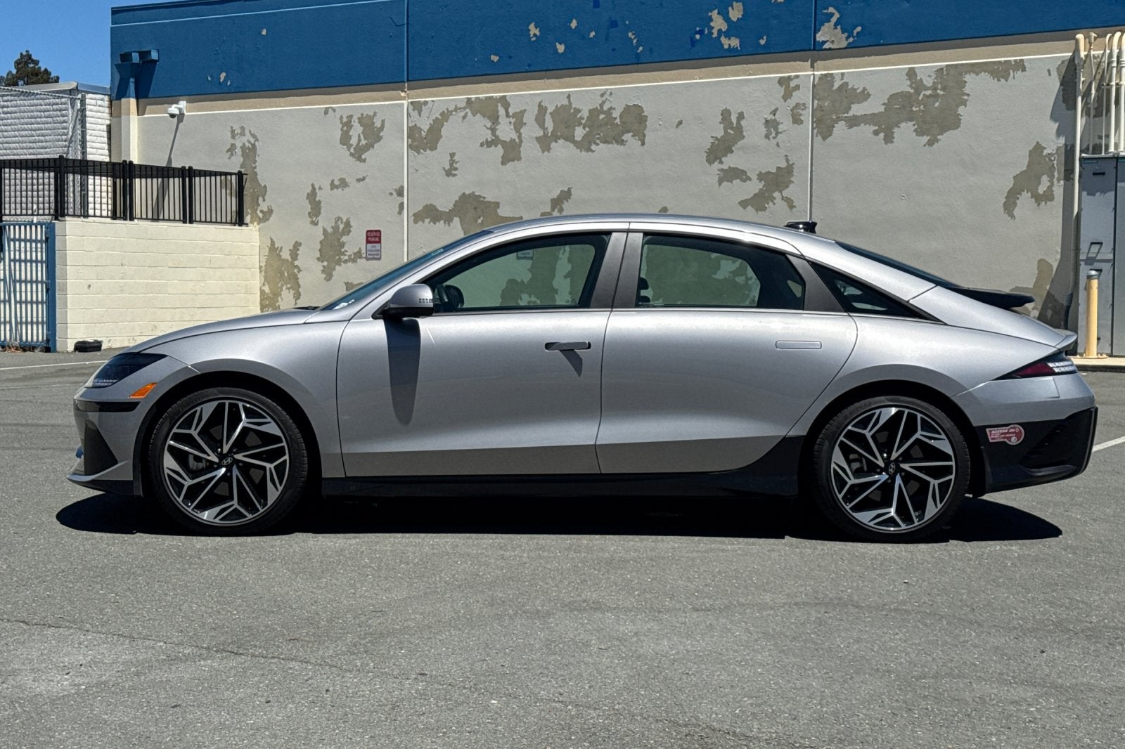 2024 Hyundai IONIQ 6 SEL