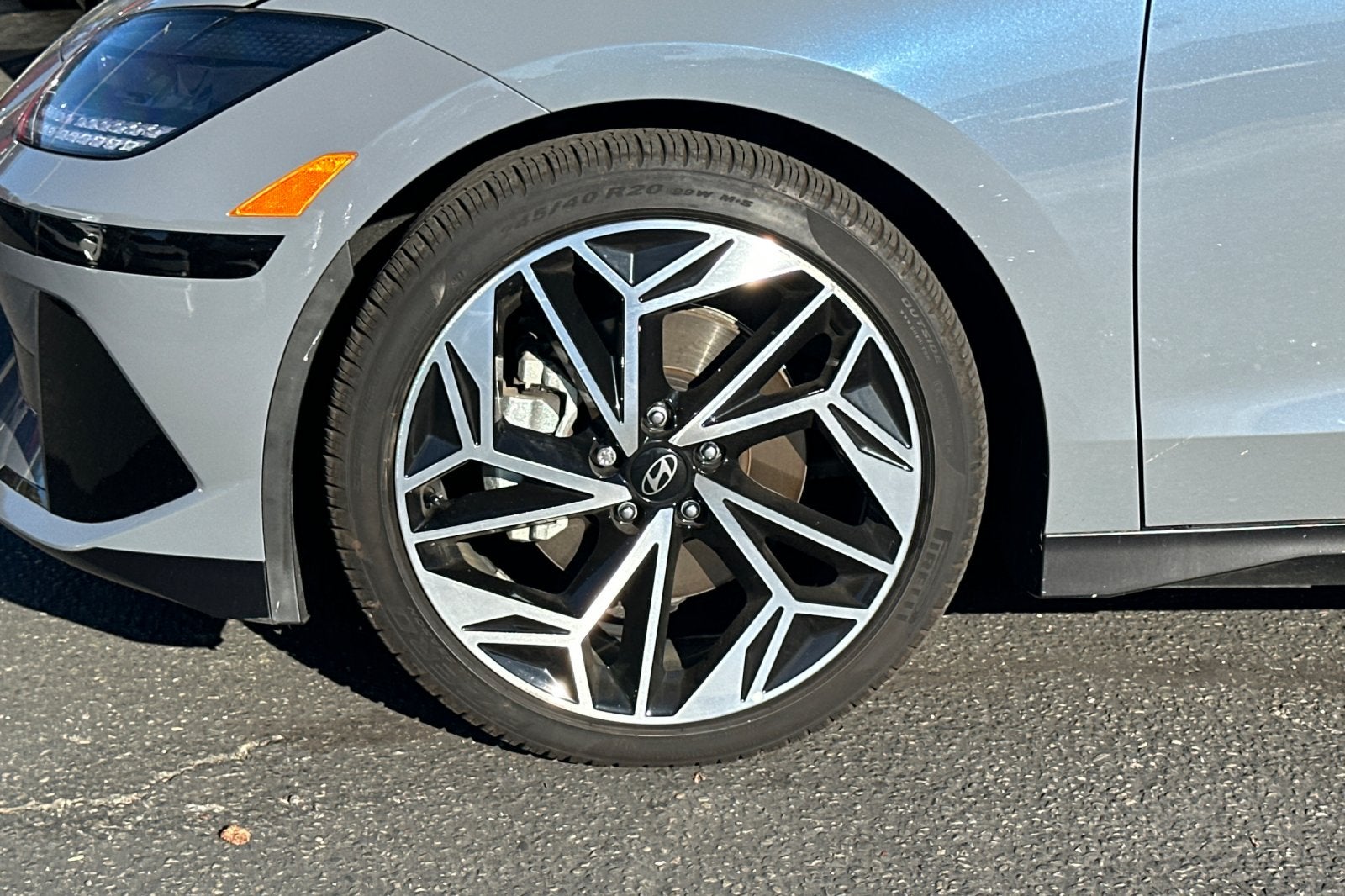 2025 Hyundai IONIQ 6 SEL