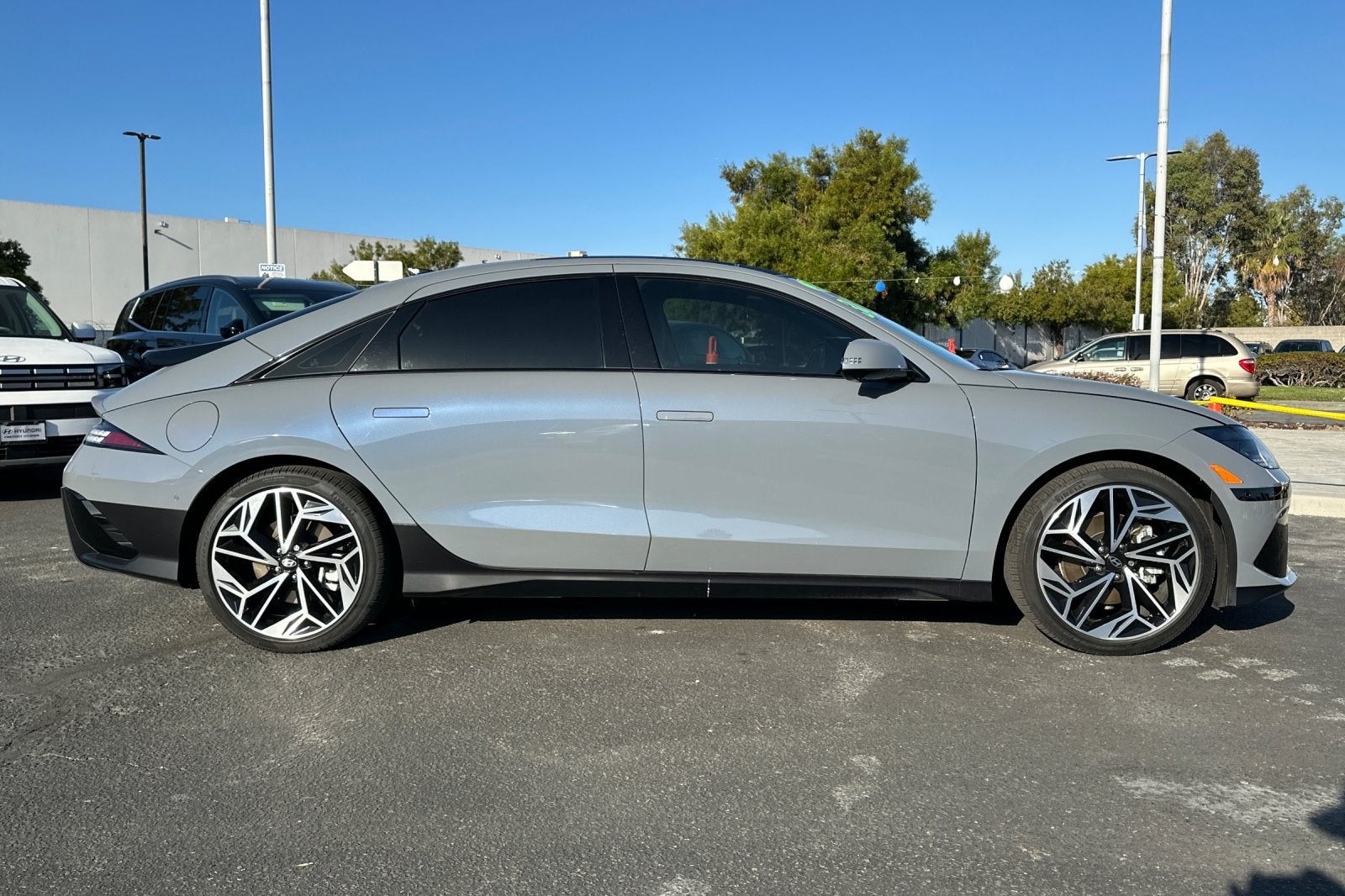 2025 Hyundai IONIQ 6 Limited