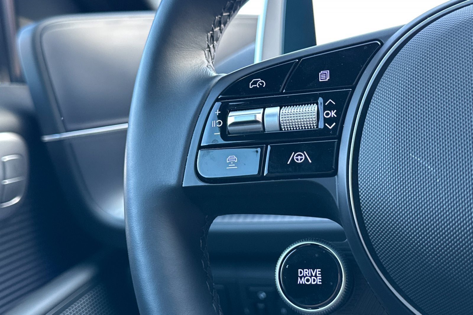 2025 Hyundai IONIQ 6 Limited