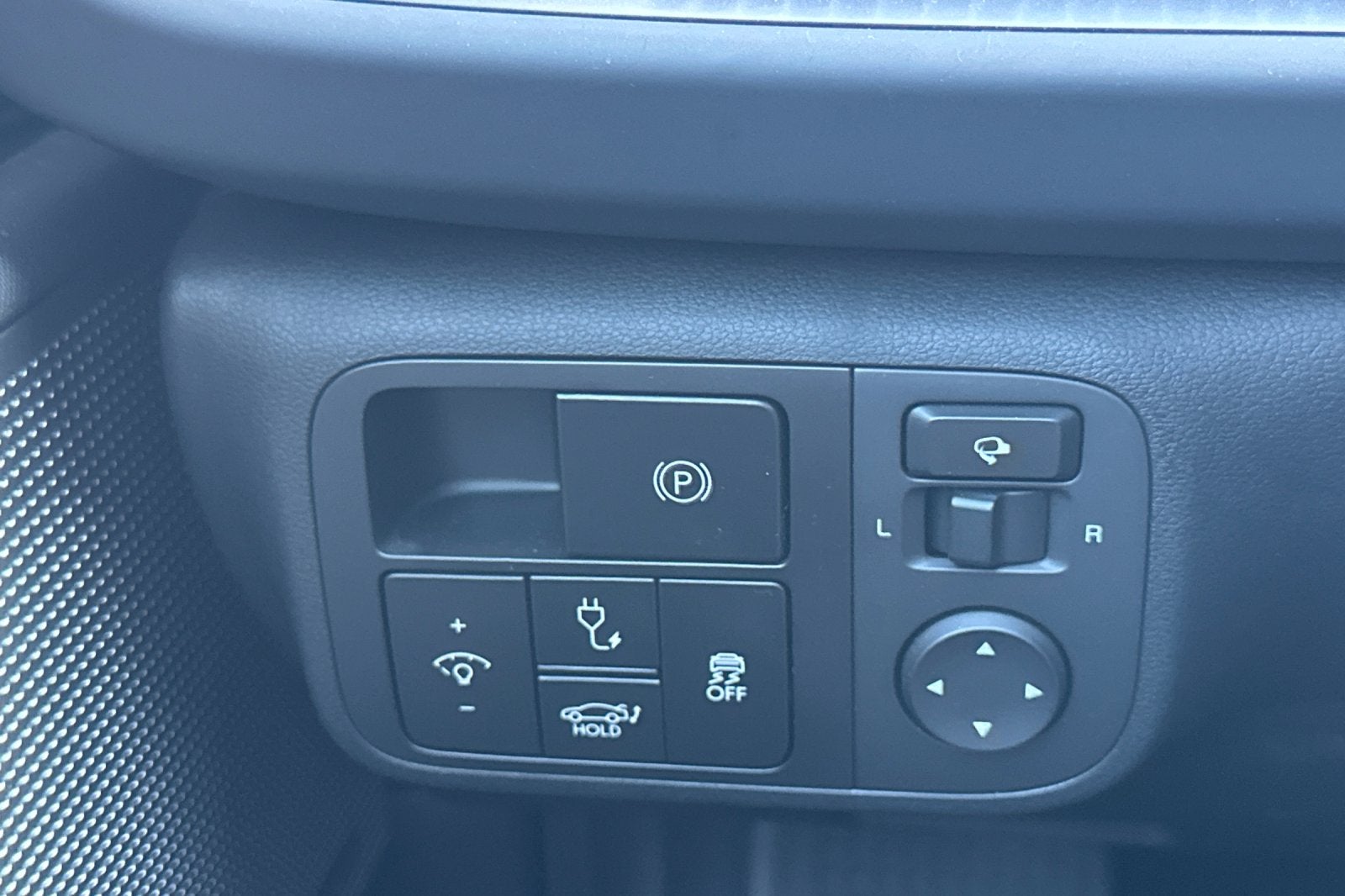 2025 Hyundai IONIQ 6 Limited