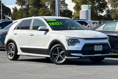 2025 Kia Niro LX