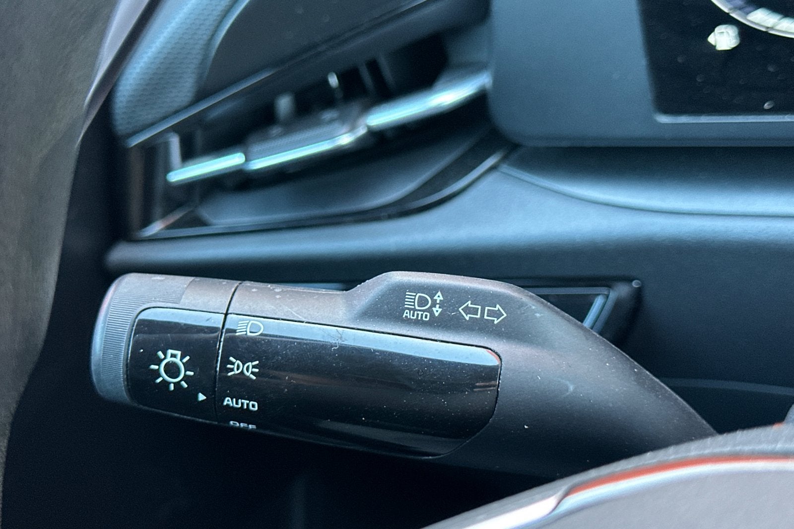 2025 Kia Niro LX