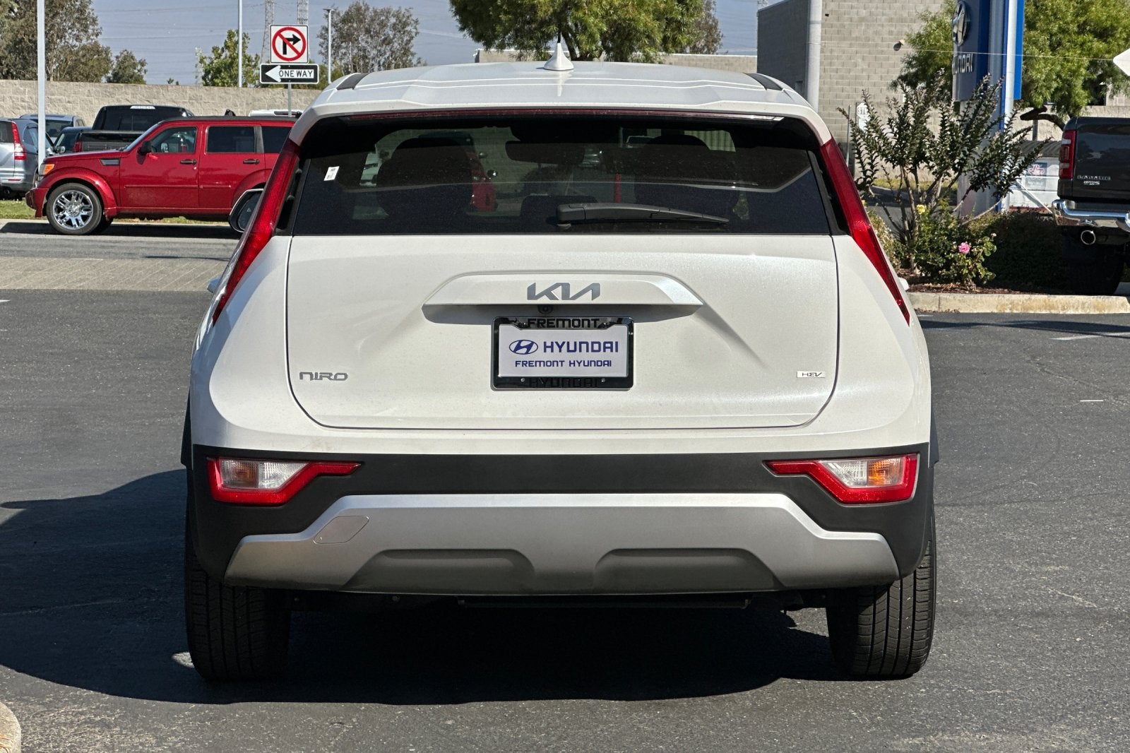 2025 Kia Niro LX
