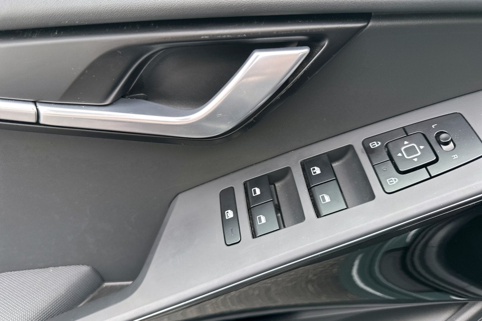 2023 Kia Niro EX