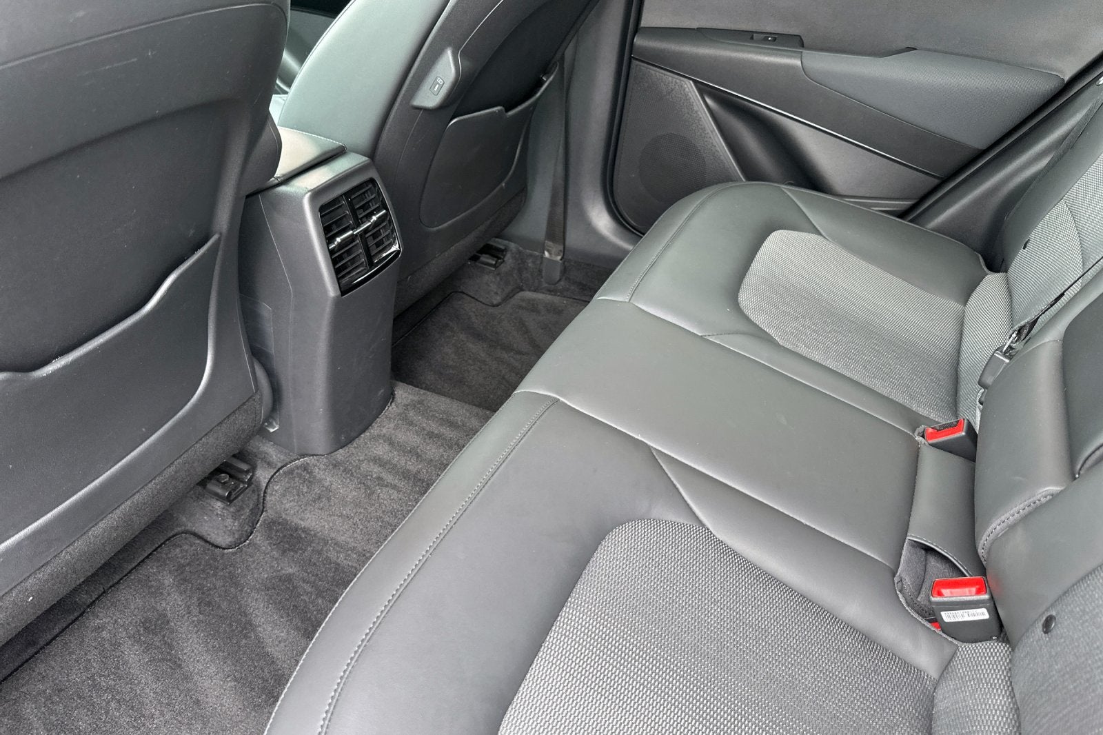 2023 Kia Niro EX