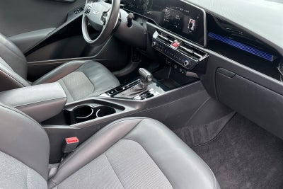2023 Kia Niro EX