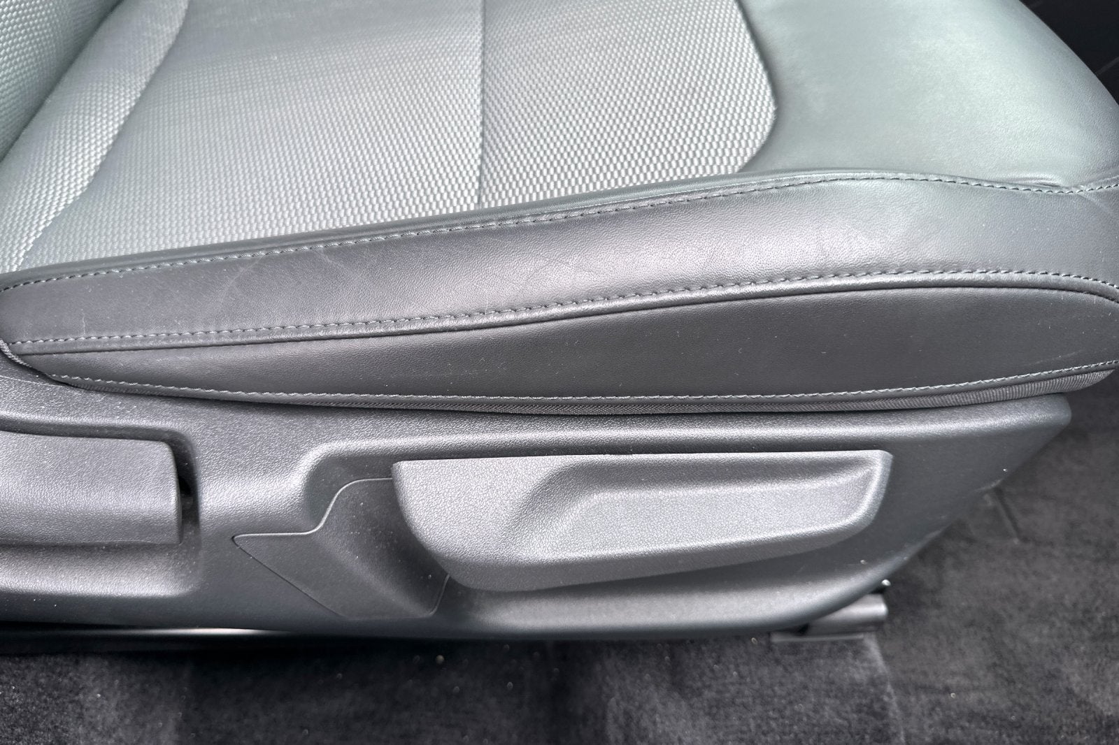2023 Kia Niro EX