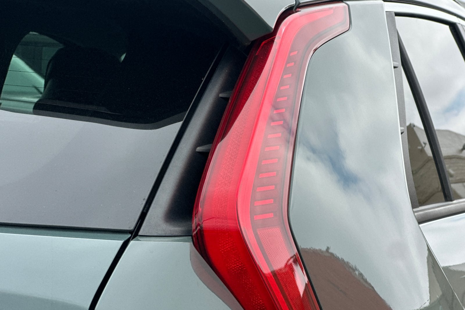 2023 Kia Niro EX