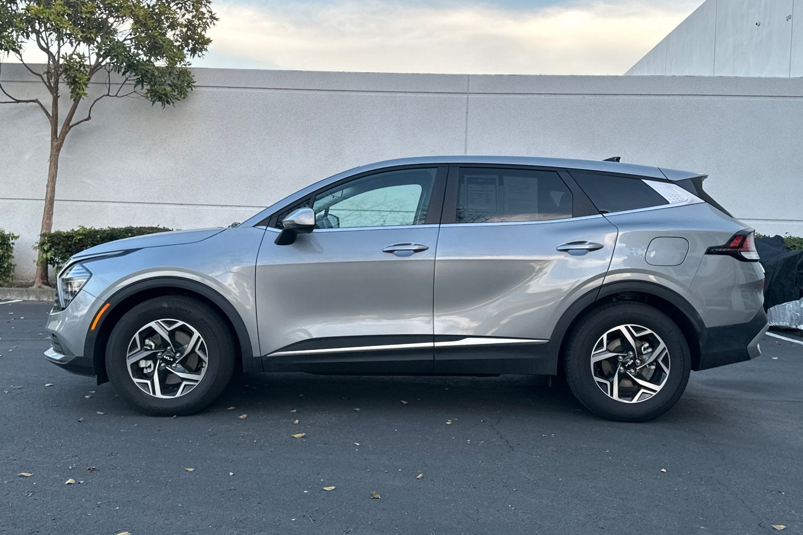 2024 Kia Sportage LX