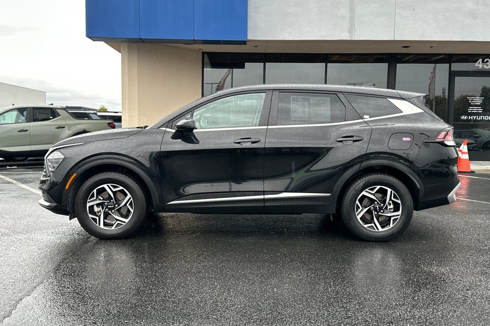 2024 Kia Sportage LX