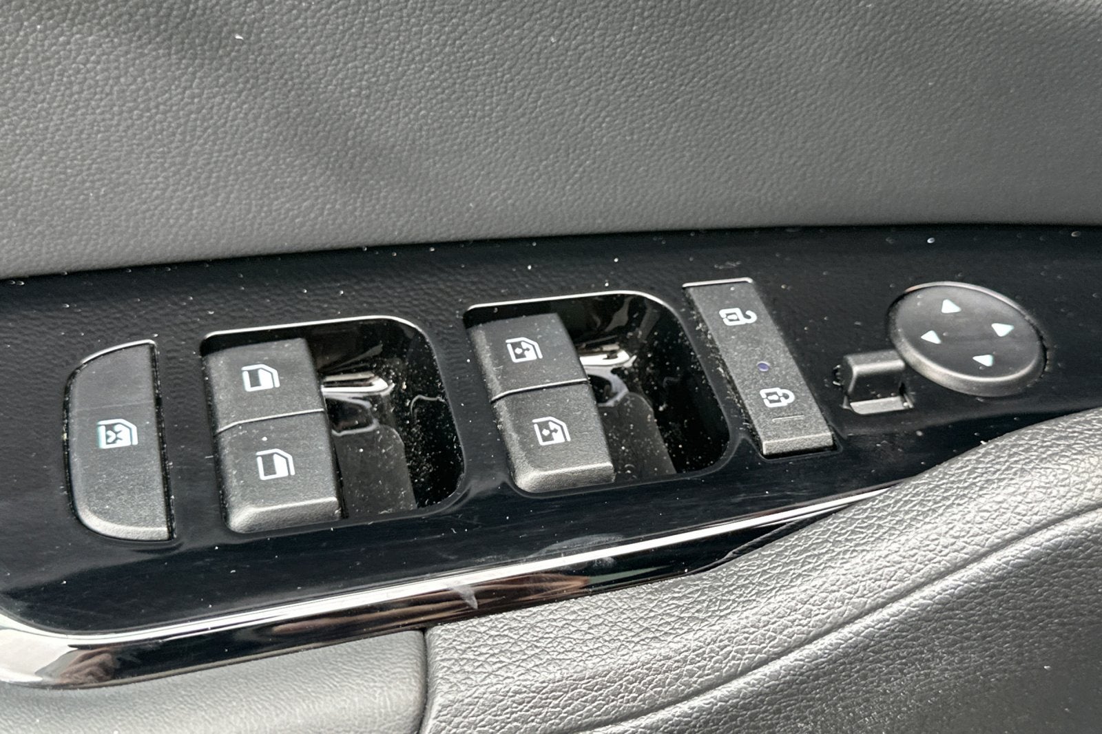 2024 Kia Sportage Plug-In Hybrid X-Line