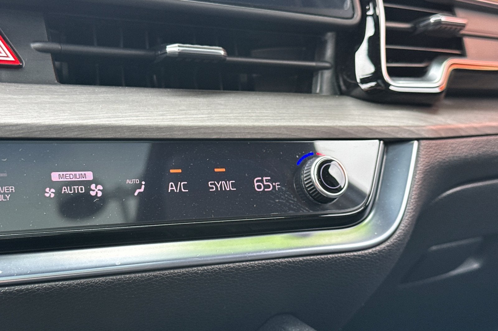 2024 Kia Sportage Plug-In Hybrid X-Line