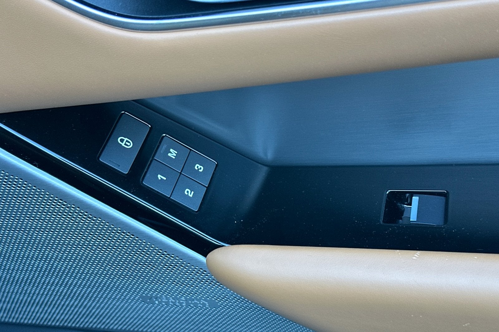 2019 Land Rover Range Rover Velar SE R-Dynamic