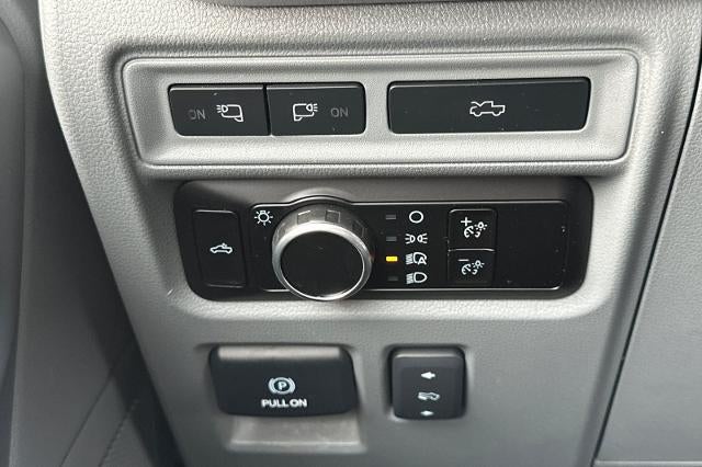 2023 Ford F-150 Lightning Pro