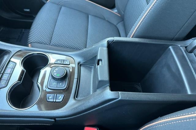 2022 GMC Acadia AT4