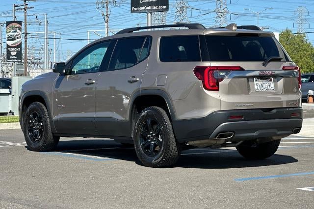 2022 GMC Acadia AT4