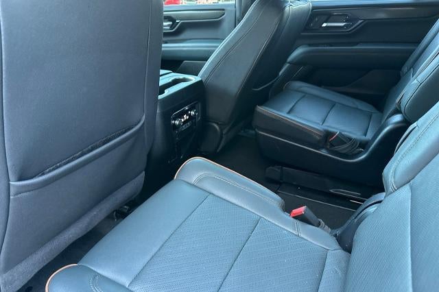 2025 GMC Yukon AT4