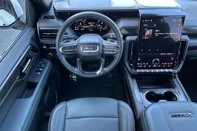 2025 GMC Yukon AT4