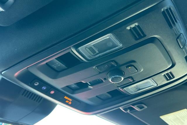 2025 GMC Yukon AT4