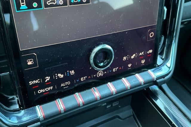 2025 GMC Yukon AT4