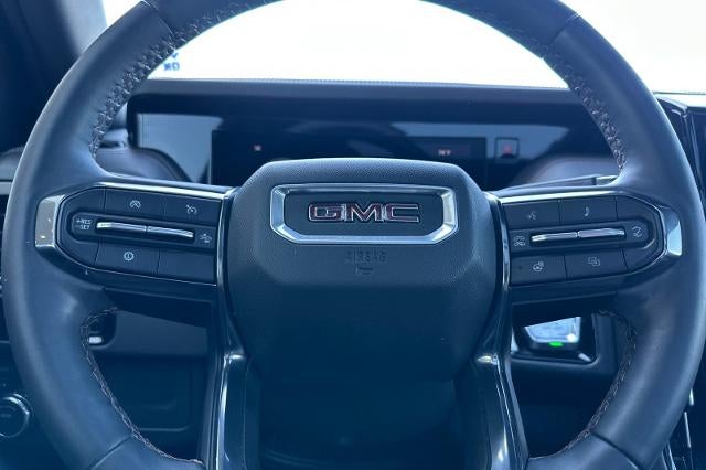 2025 GMC Yukon AT4