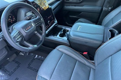 2025 GMC Yukon AT4