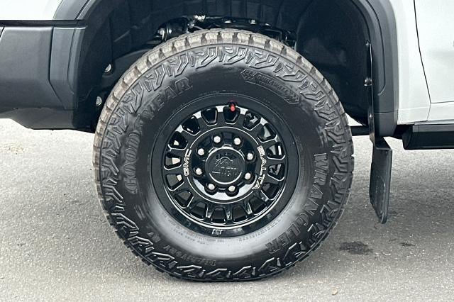 2025 GMC Sierra 2500 HD AT4X