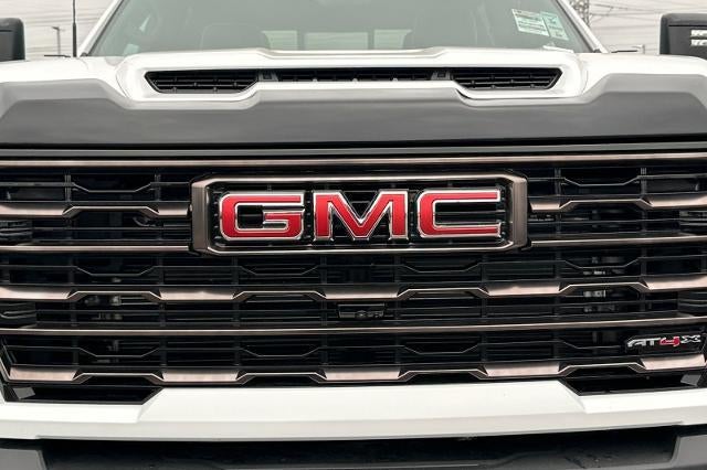 2025 GMC Sierra 2500 HD AT4X