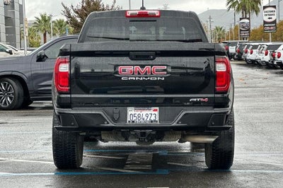 2024 GMC Canyon AT4