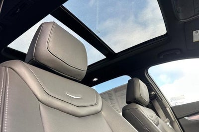 2025 Cadillac XT6 Luxury