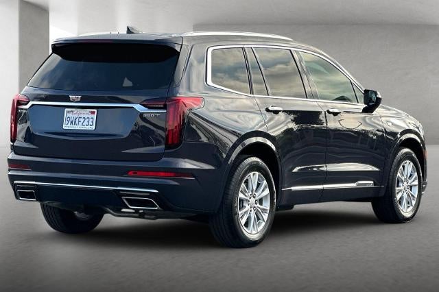 2025 Cadillac XT6 Luxury