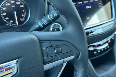 2025 Cadillac XT6 Luxury