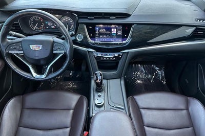 2024 Cadillac XT6 Premium Luxury