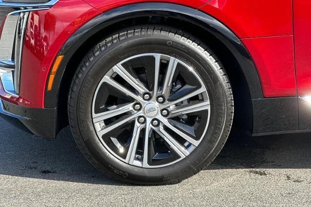 2025 Cadillac LYRIQ Luxury 1