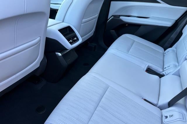 2025 Cadillac LYRIQ Luxury 1