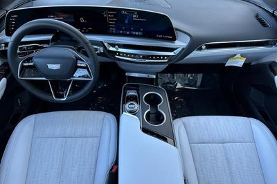 2025 Cadillac LYRIQ Luxury 1