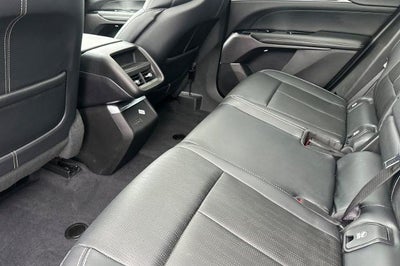 2024 Cadillac LYRIQ Luxury 1