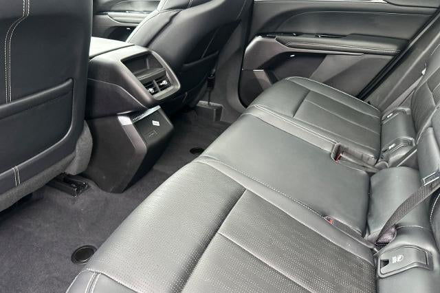 2024 Cadillac LYRIQ Luxury 1