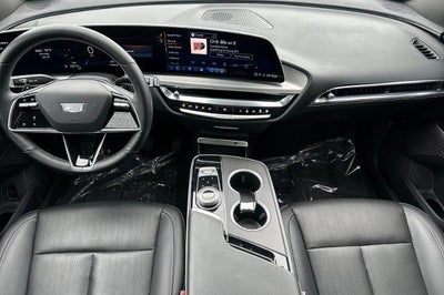 2024 Cadillac LYRIQ Luxury 1