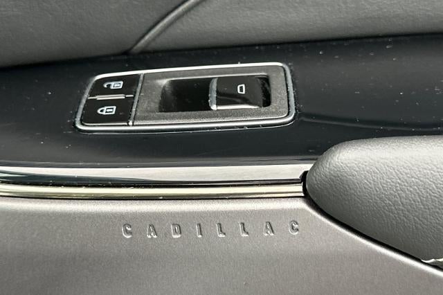 2024 Cadillac LYRIQ Luxury 1