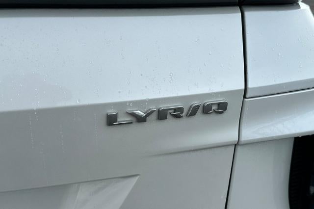 2024 Cadillac LYRIQ Luxury 1